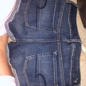 American eagle size 6 shorts - worn twice